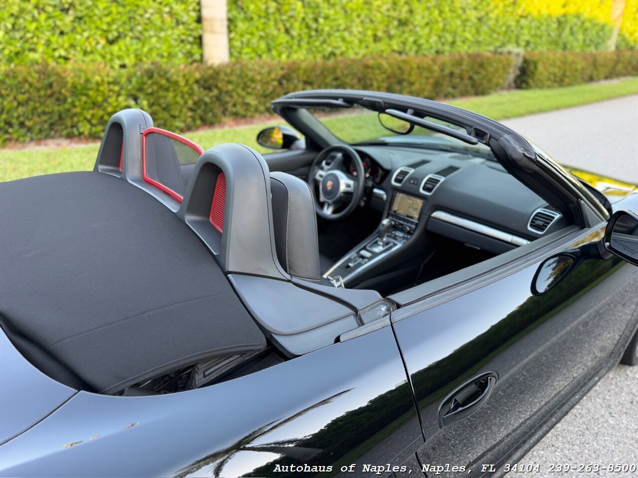 Used 2015 Porsche Boxster RWD image 18