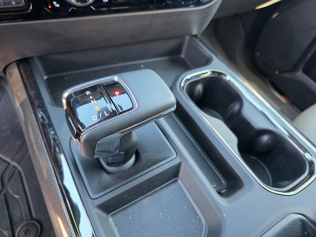 Used 2025 Chevrolet Silverado 1500 ZR2 w/ Technology Package image 16