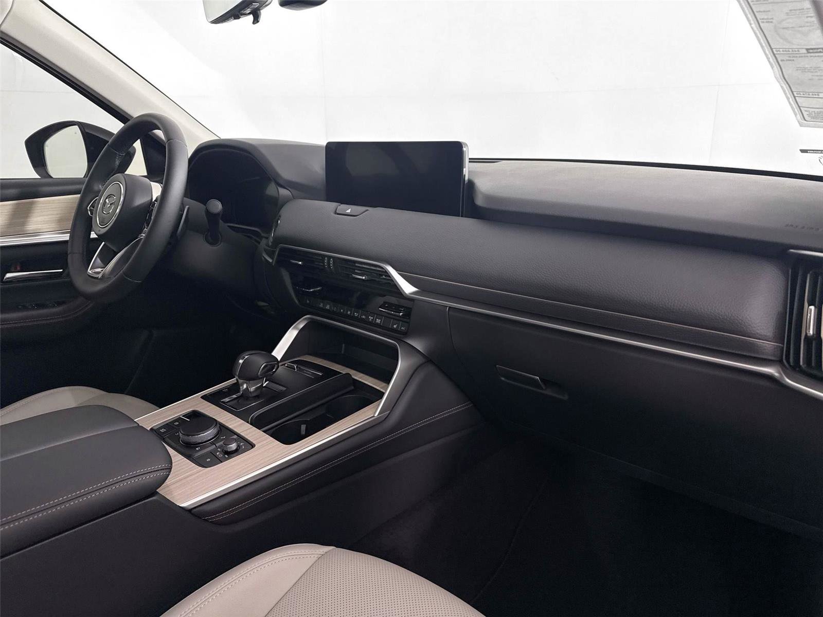 Certified 2025 MAZDA CX-70 3.3 Turbo w/ Premium Package image 49