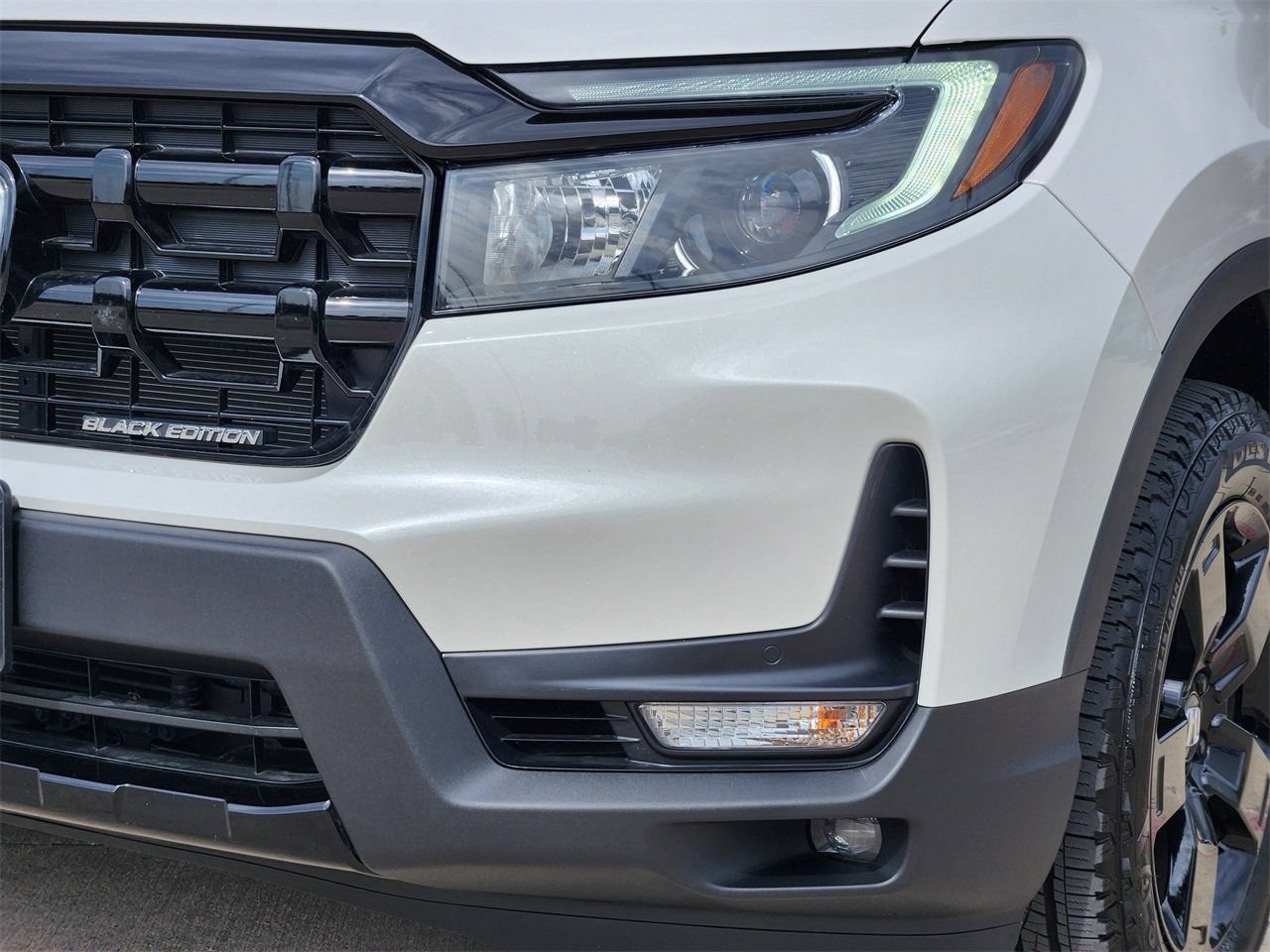New 2026 Honda Ridgeline Black Edition image 6
