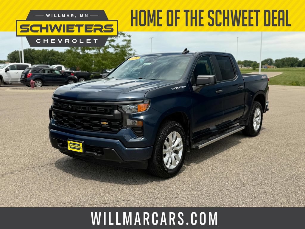 Used 2023 Chevrolet Silverado 1500 Custom AWD/4WD image 1