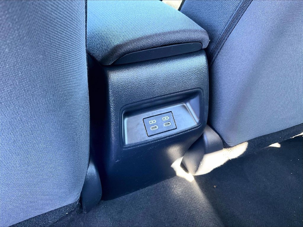 Used 2024 Toyota Corolla LE FWD image 28
