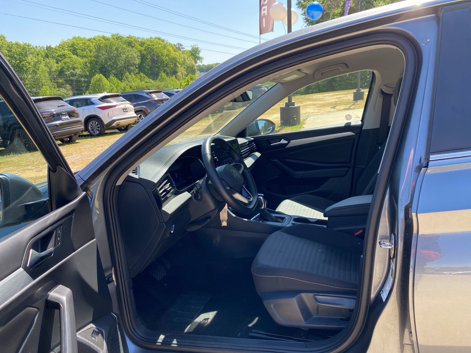 Used 2025 Volkswagen Jetta S FWD image 9