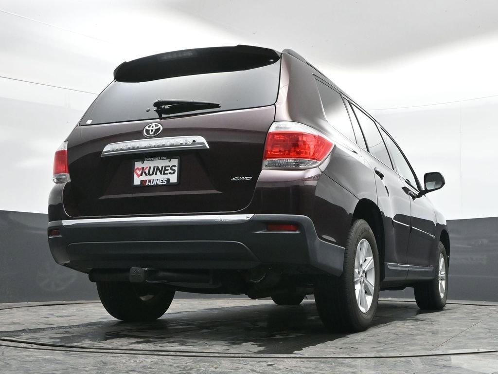 Used 2011 Toyota Highlander 4WD w/ Tech Pkg image 43