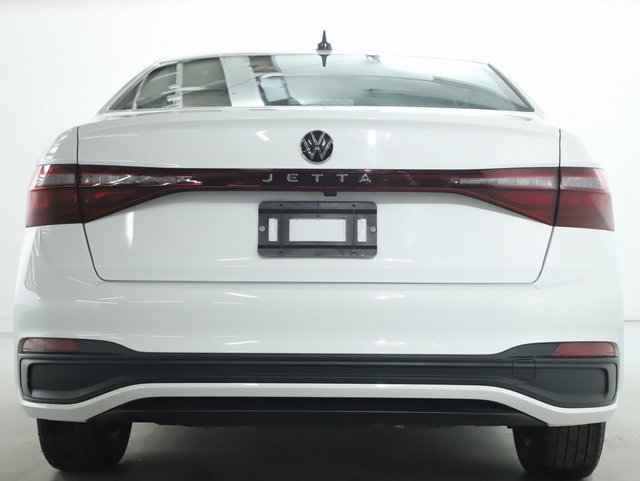 Certified 2025 Volkswagen Jetta S image 40