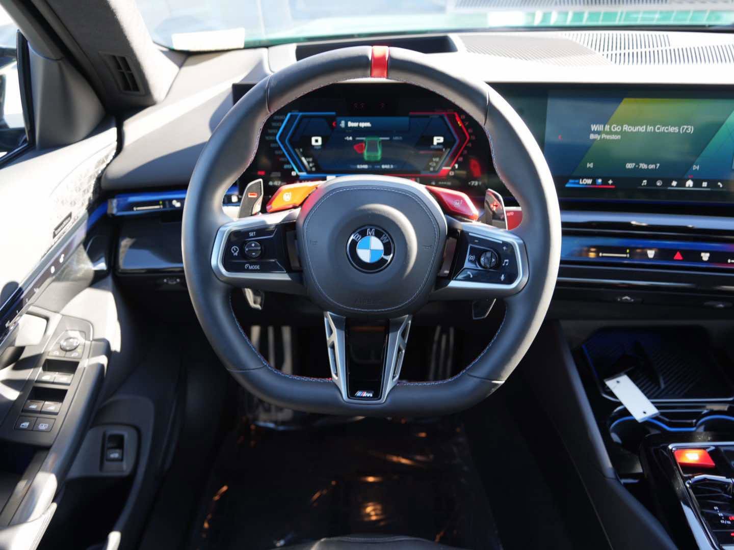 Used 2025 BMW M5 w/ Carbon Package image 12