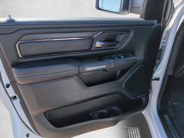 Used 2023 RAM 1500 Limited w/ Body Color Bumper Group AWD/4WD image 10