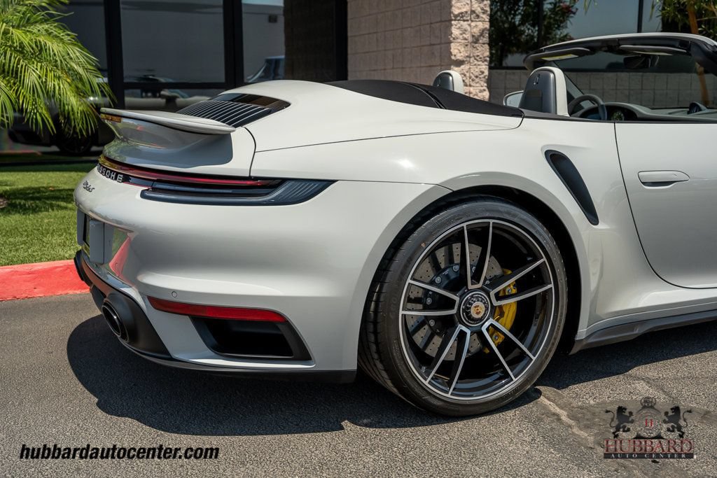 Used 2022 Porsche 911 Cabriolet AWD/4WD image 27