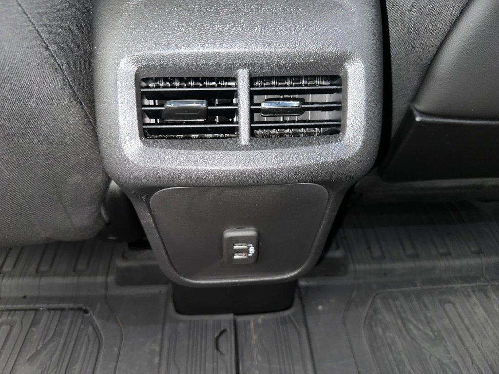 Used 2022 GMC Terrain SLE w/ Driver Convenience Package image 20