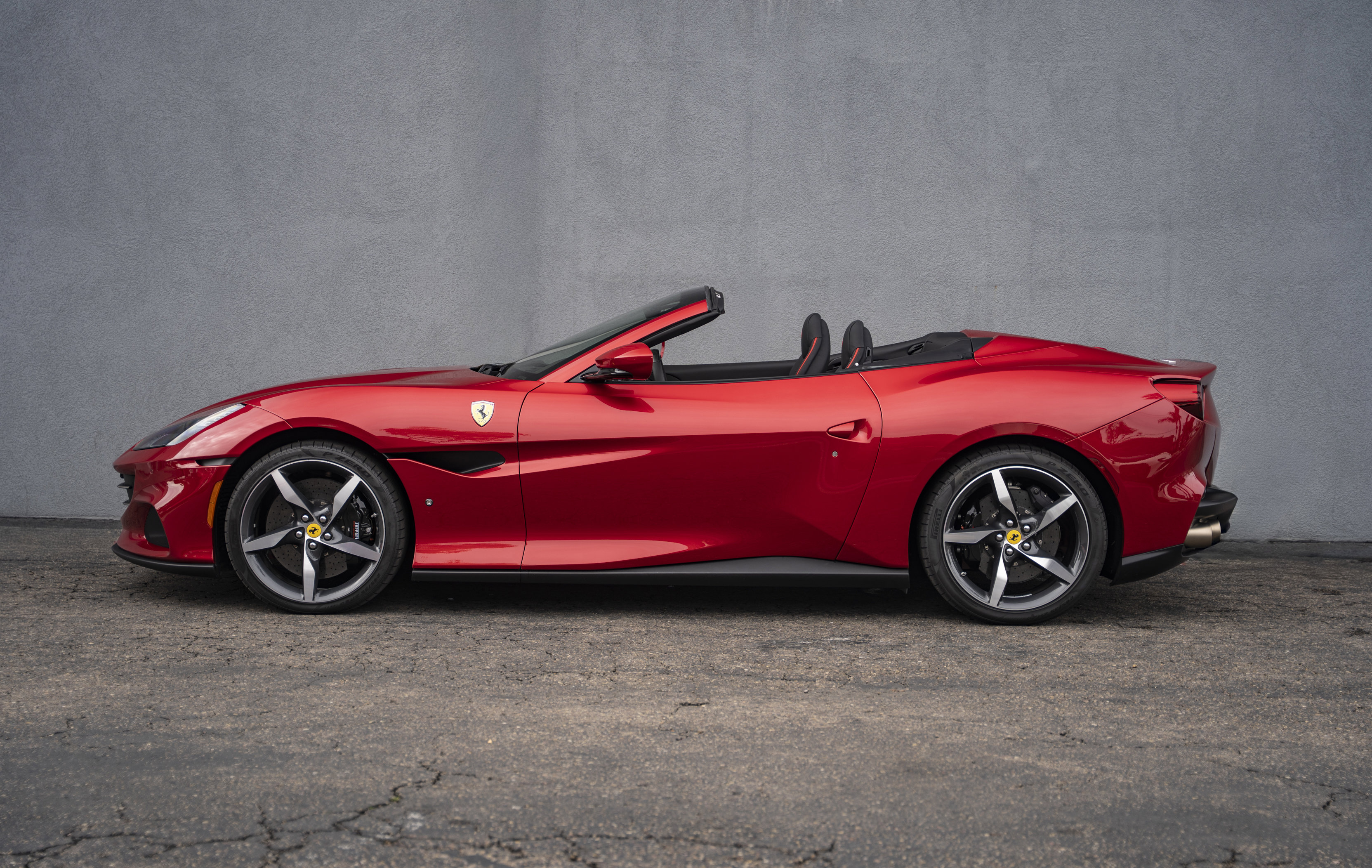 Used 2023 Ferrari Portofino M image 2