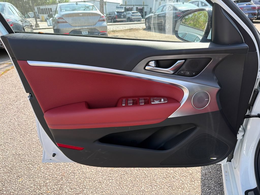 New 2026 Genesis G70 3.3T Sport Prestige RWD image 10