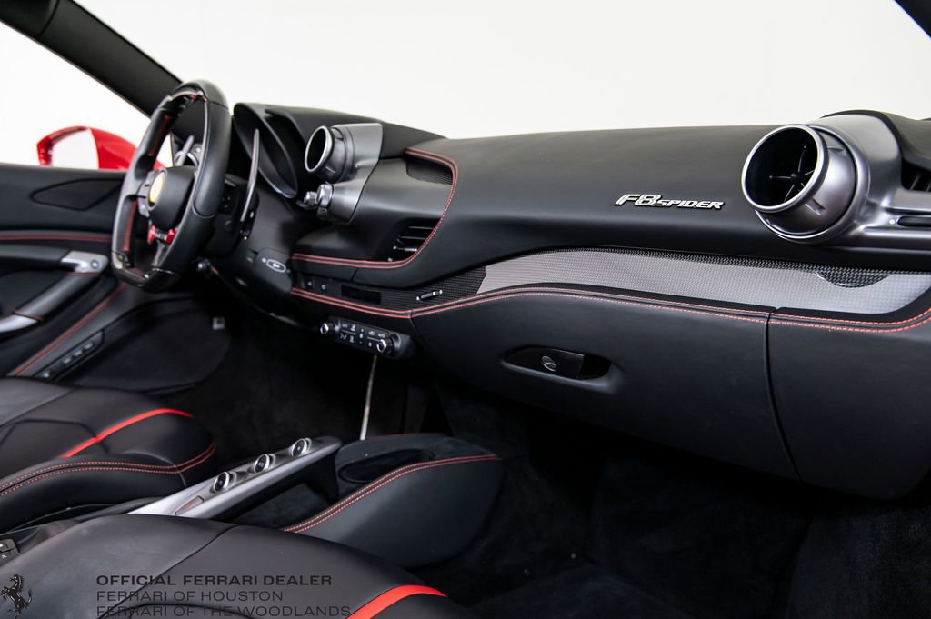 Used 2021 Ferrari F8 Tributo image 17