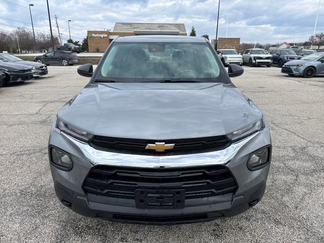Used 2023 Chevrolet TrailBlazer LS image 2