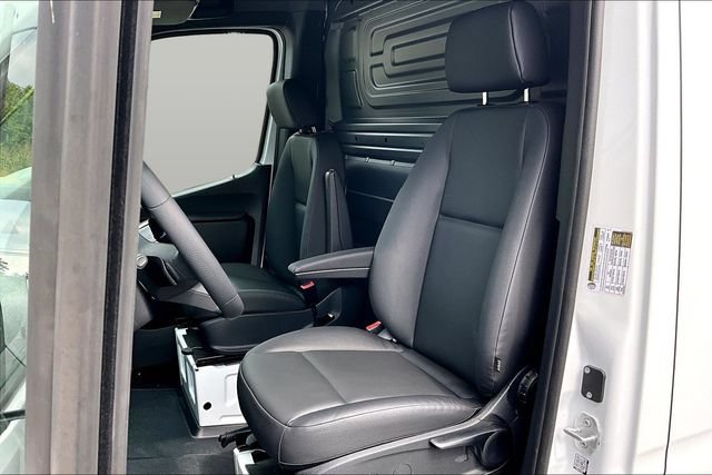 New 2026 Mercedes-Benz Sprinter 2500 image 12