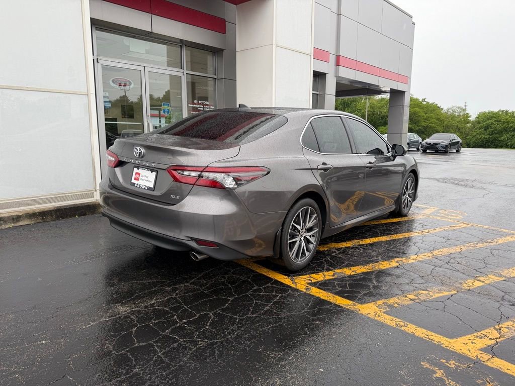 Certified 2023 Toyota Camry XLE w/ Cold Weather Package FWD image 5