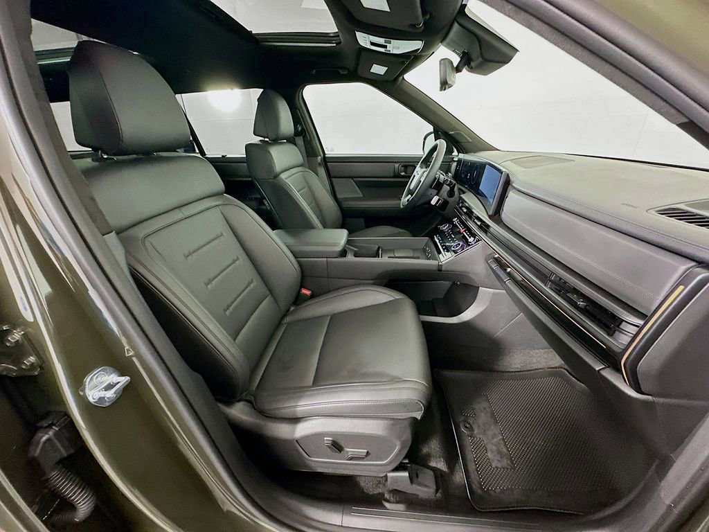 Certified 2025 Hyundai Santa Fe Calligraphy image 30