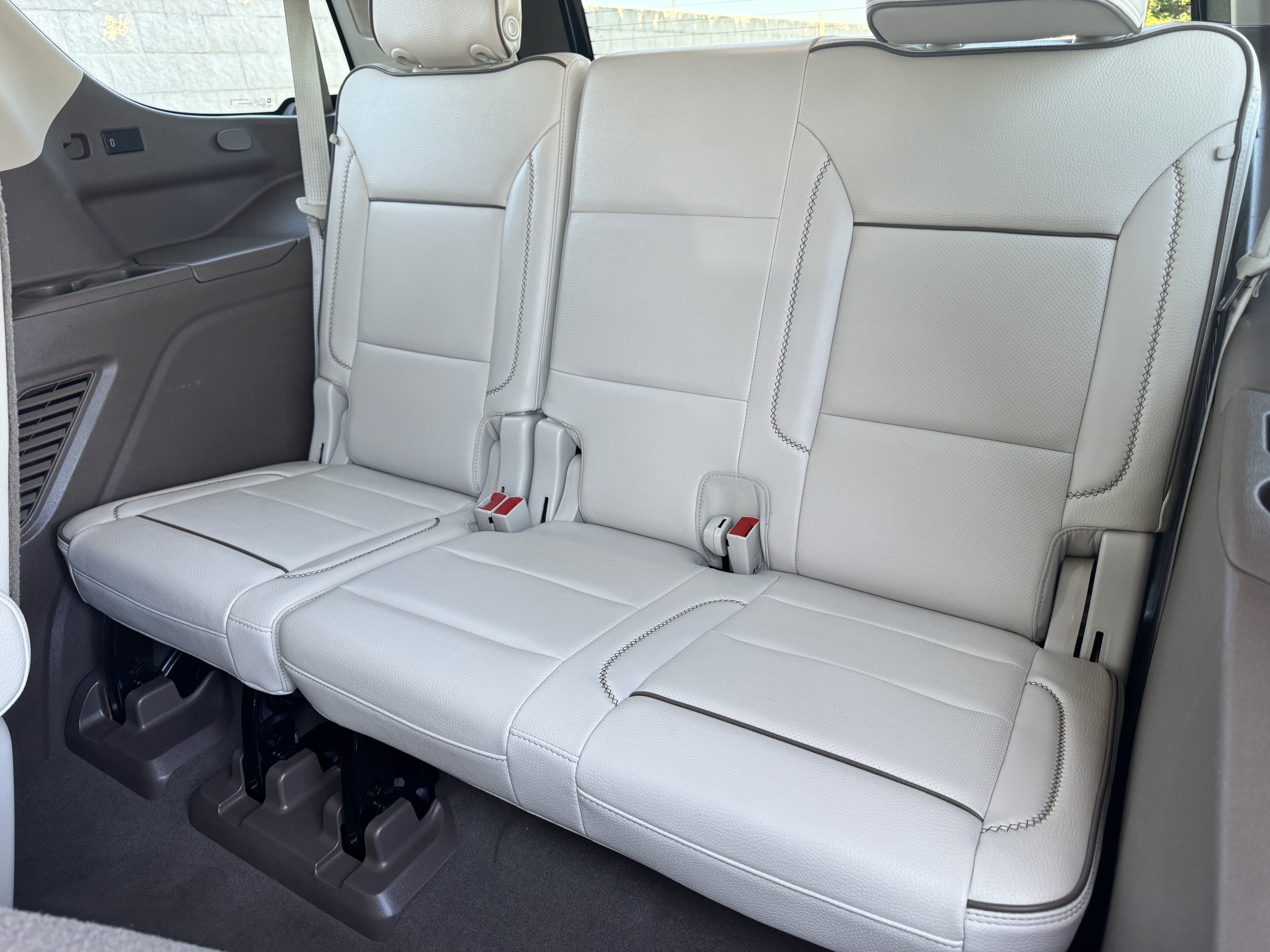 Certified 2021 GMC Yukon Denali image 16