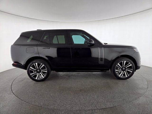 Used 2023 Land Rover Range Rover SE AWD/4WD image 6