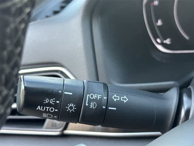 Used 2019 Honda Accord Sport image 25