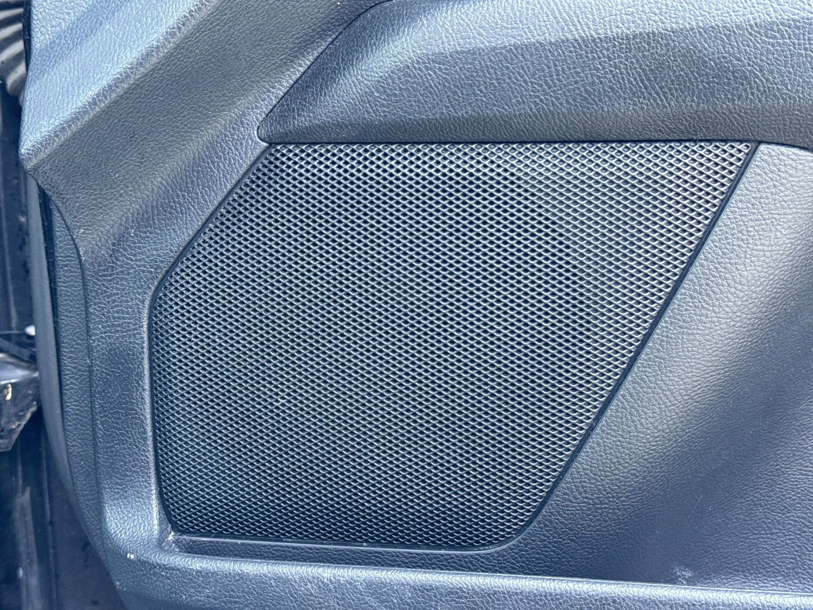 Certified 2020 Ford Fusion SE FWD image 32