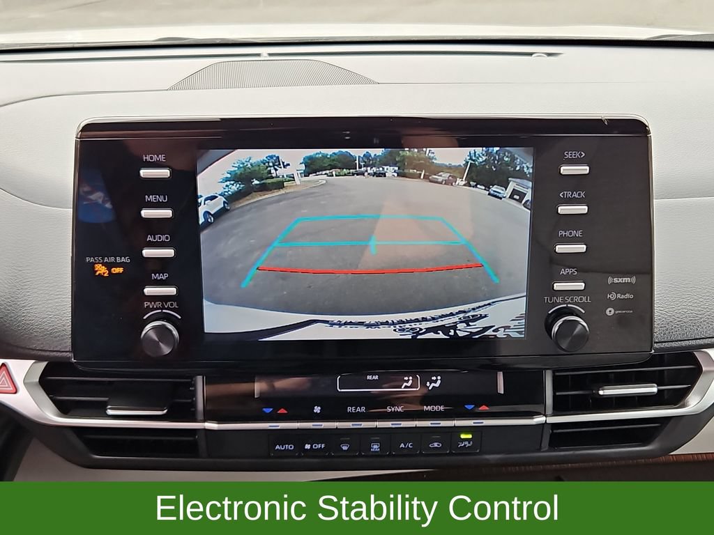 Used 2022 Toyota Sienna LE FWD image 18