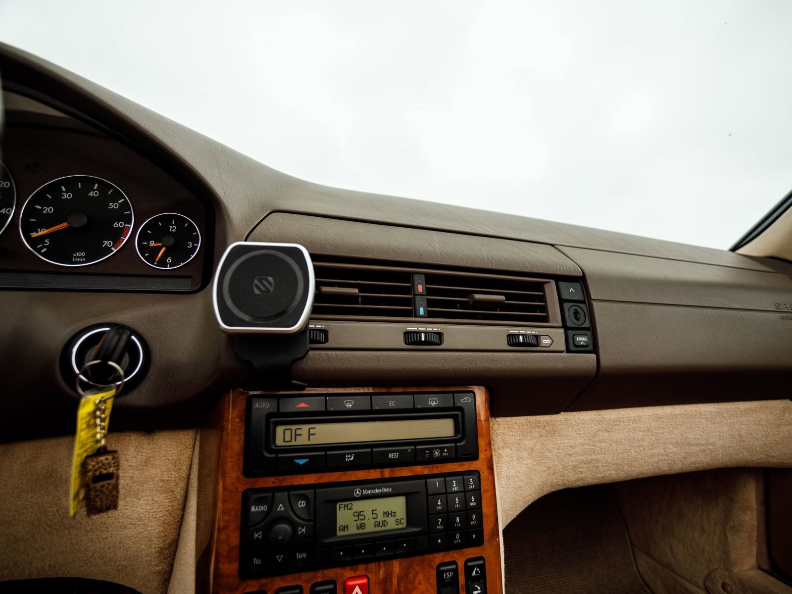 Used 2000 Mercedes-Benz SL 500 image 31