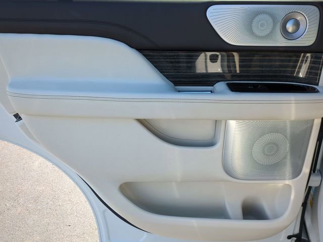 Used 2022 Lincoln Navigator Black Label image 29