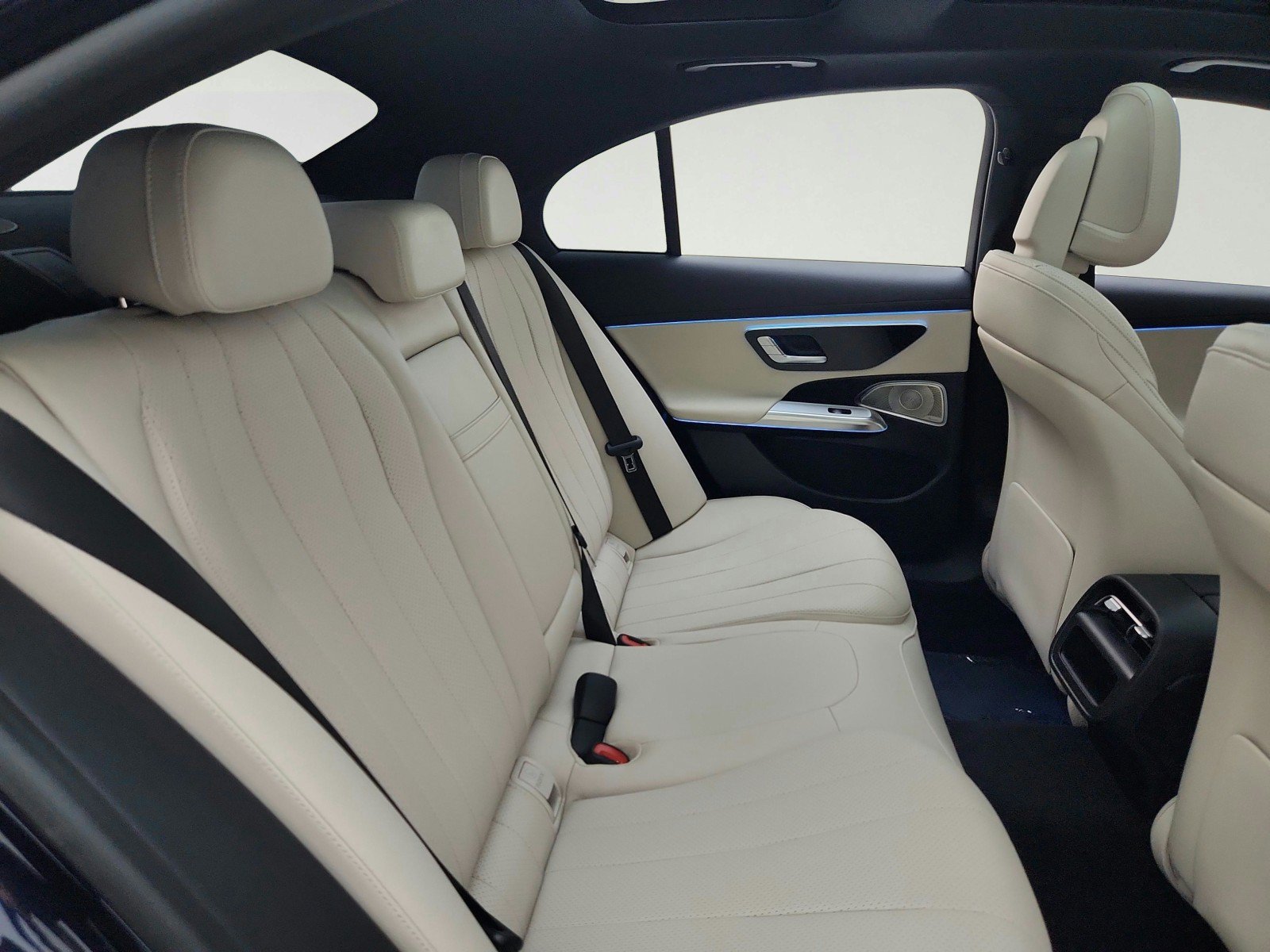 Certified 2025 Mercedes-Benz E 350 Sedan image 27