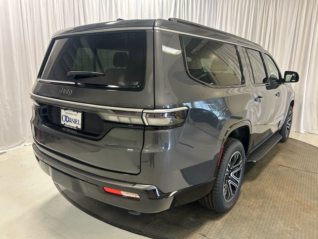 New 2026 Jeep Grand Wagoneer L 4WD image 30