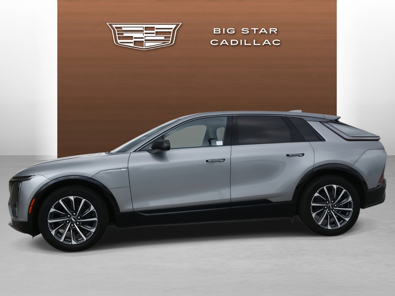 Certified 2024 Cadillac Lyriq Sport image 2