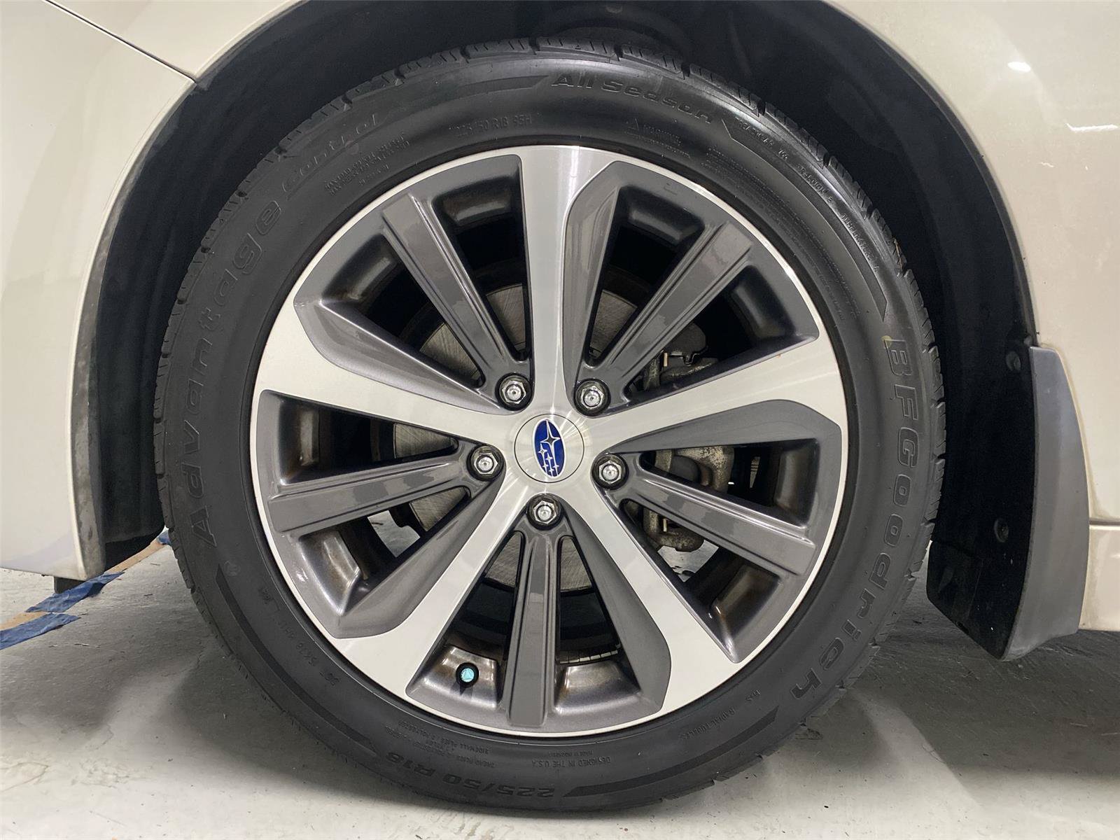 Used 2016 Subaru Legacy 2.5i Limited AWD/4WD image 23