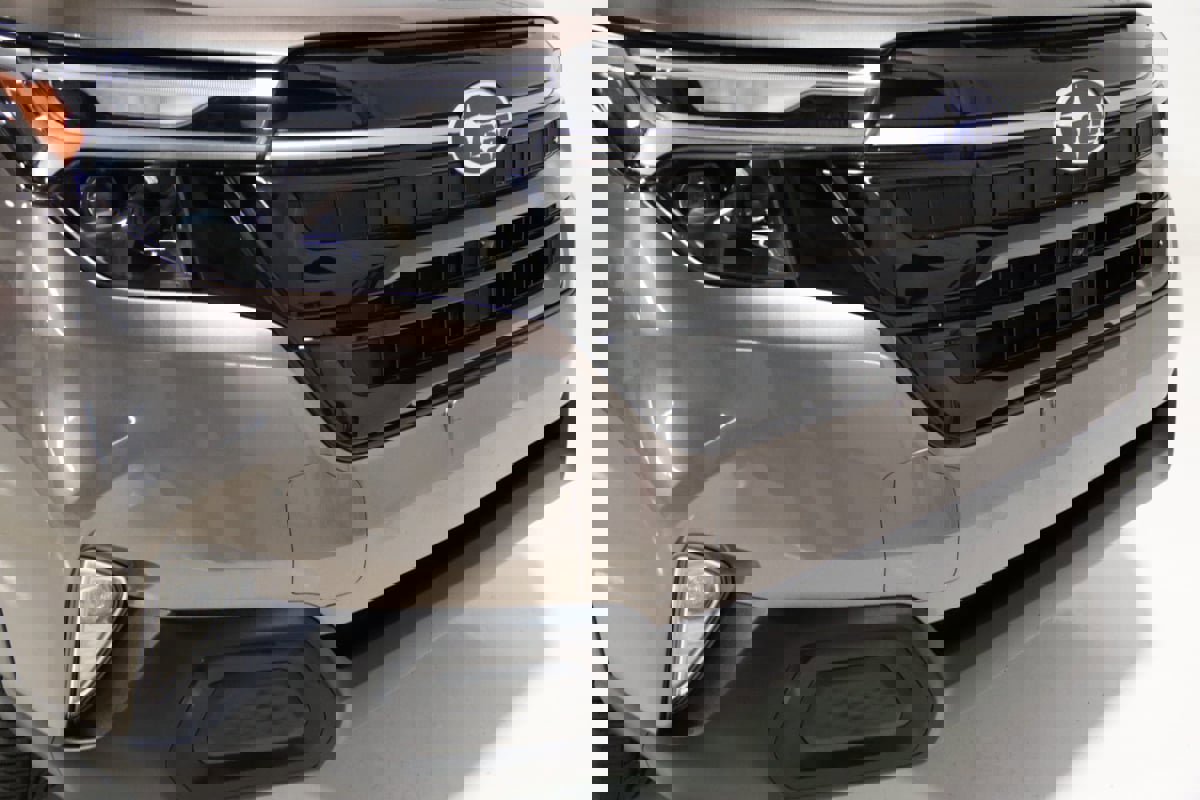 Used 2025 Subaru Forester Touring image 24