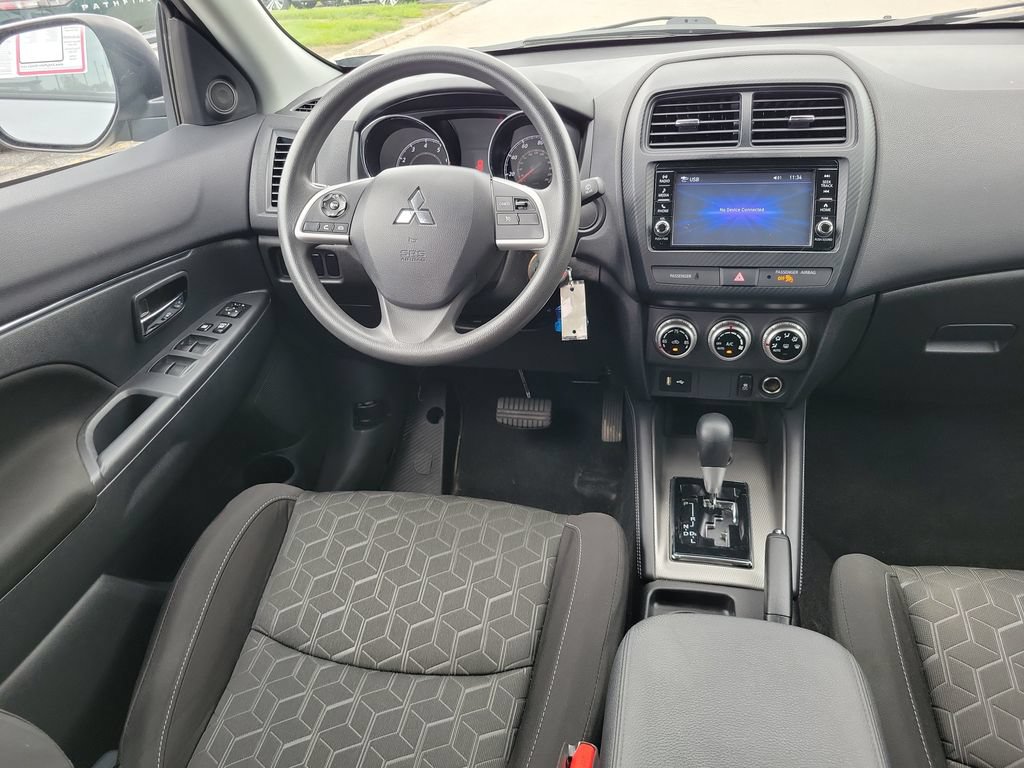 Used 2023 Mitsubishi Outlander Sport ES AWD/4WD image 6