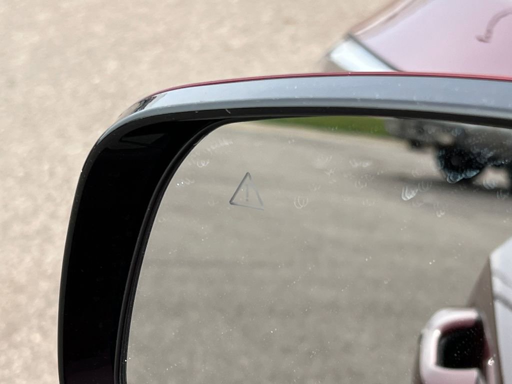 Used 2025 Kia Sorento S w/ Panoramic Sunroof Package image 35