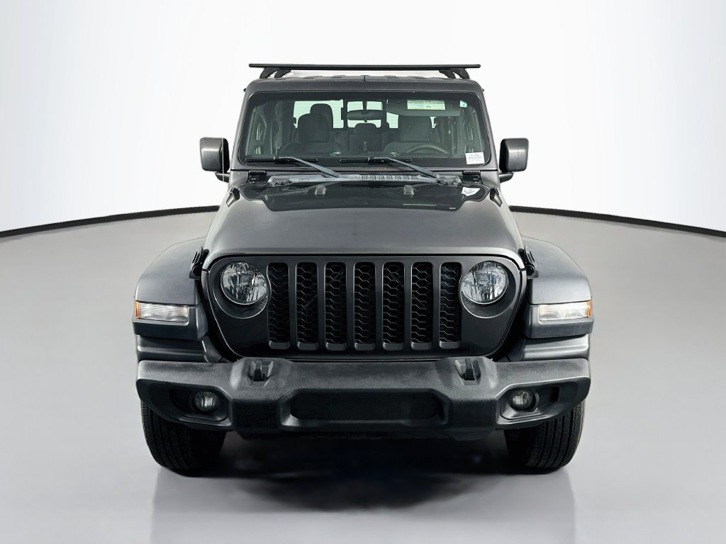 Used 2020 Jeep Gladiator Sport AWD/4WD image 2