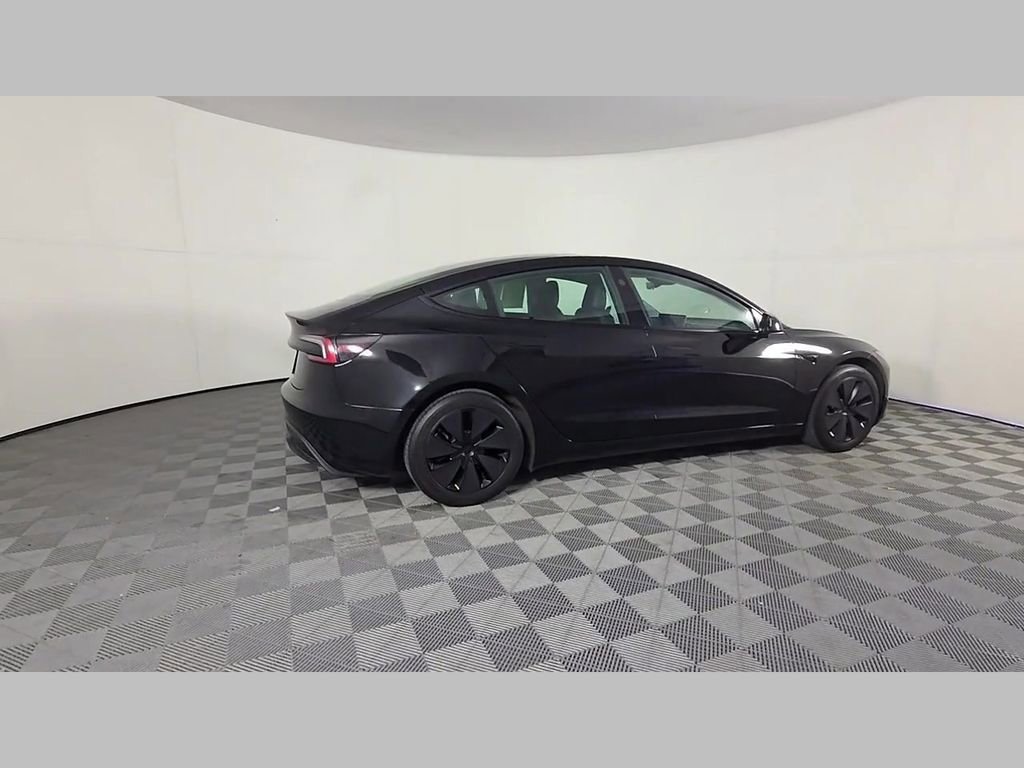Used 2024 Tesla Model 3 Standard Range RWD image 37