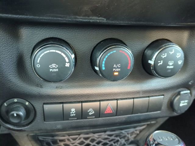 Used 2018 Jeep Wrangler Unlimited Sport S AWD/4WD image 22