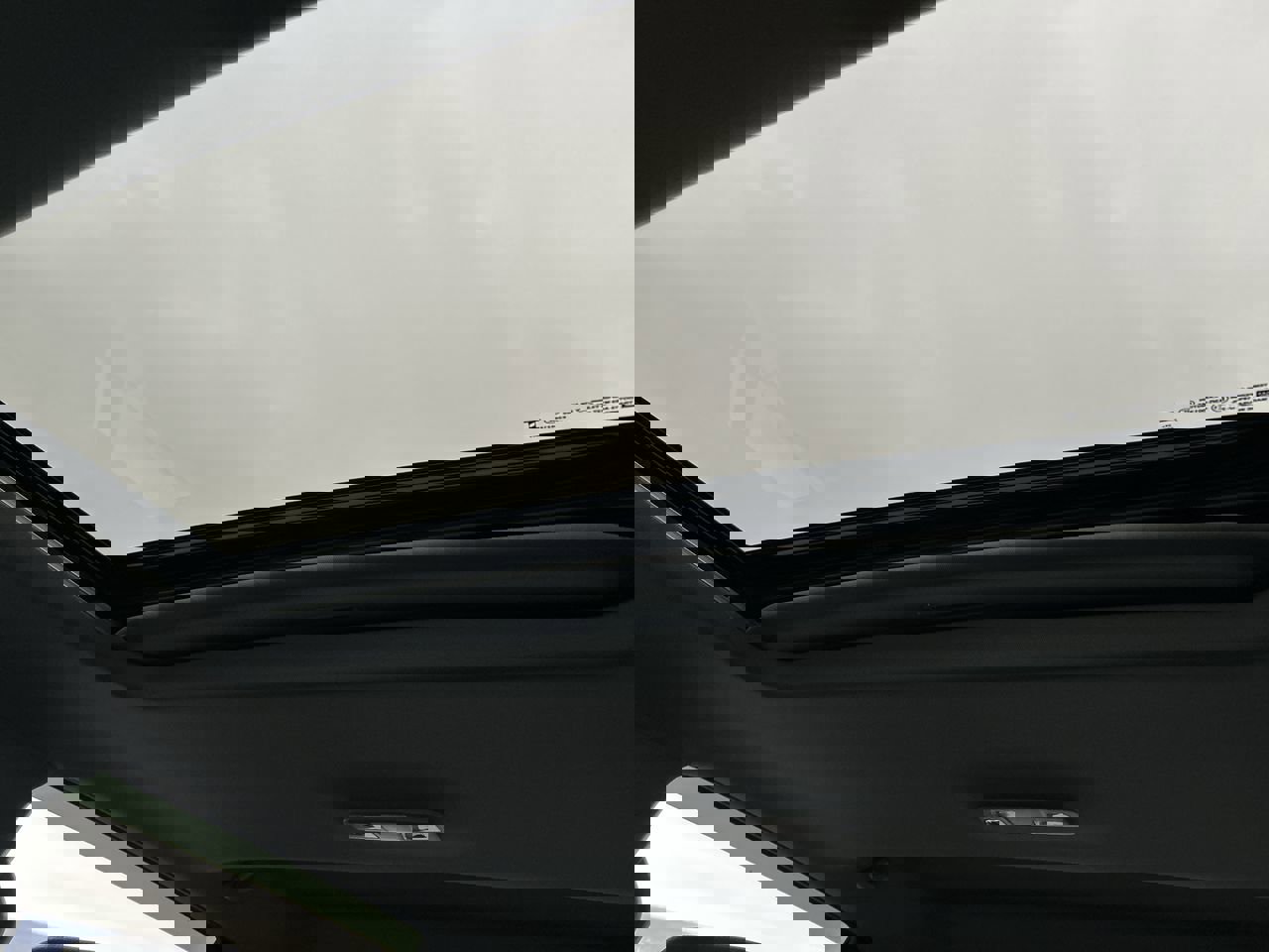 Used 2025 Chevrolet Silverado 1500 LTZ image 28