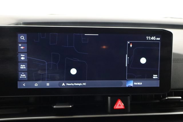 Certified 2025 Kia Carnival FWD image 36