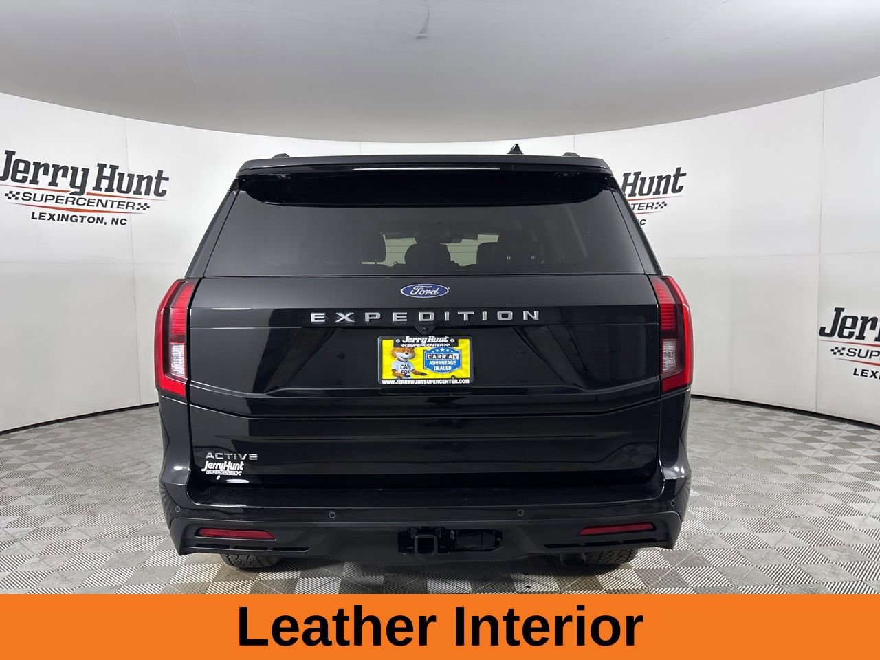 Used 2025 Ford Expedition Active image 6