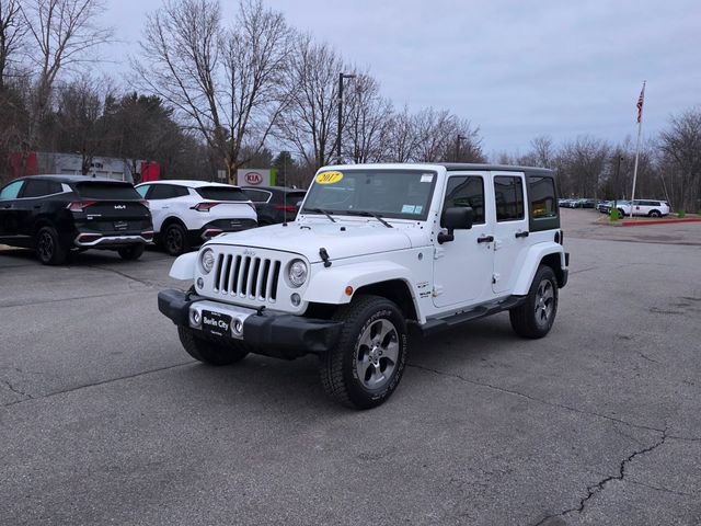 Used 2017 Jeep Wrangler Unlimited Sahara w/ Connectivity Group image 4
