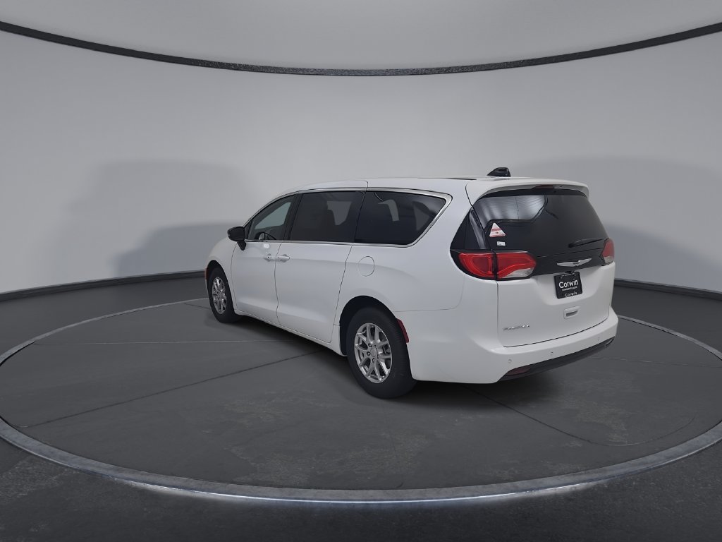 New 2027 Chrysler Pacifica LX FWD image 10