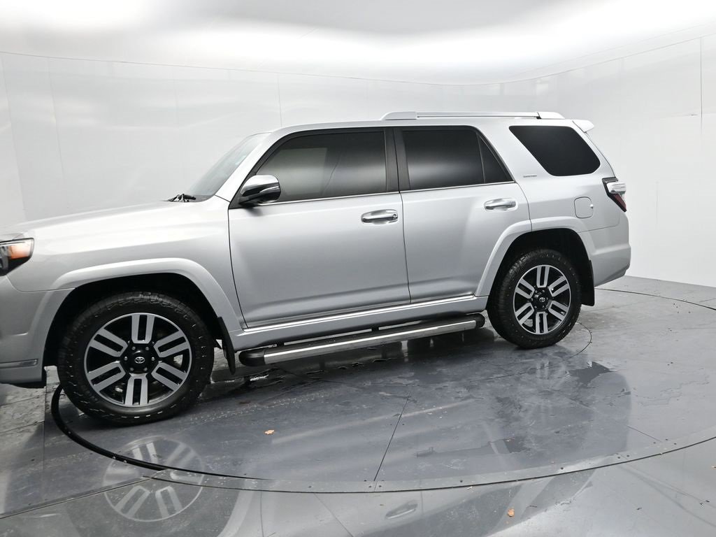 Used 2022 Toyota 4Runner Limited image 4