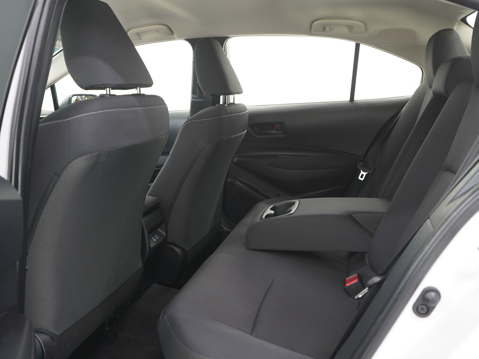 Used 2024 Toyota Corolla LE w/ LE Convenience Package AWD/4WD image 13