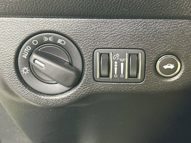 Used 2023 Dodge Challenger GT w/ Blacktop Package image 26