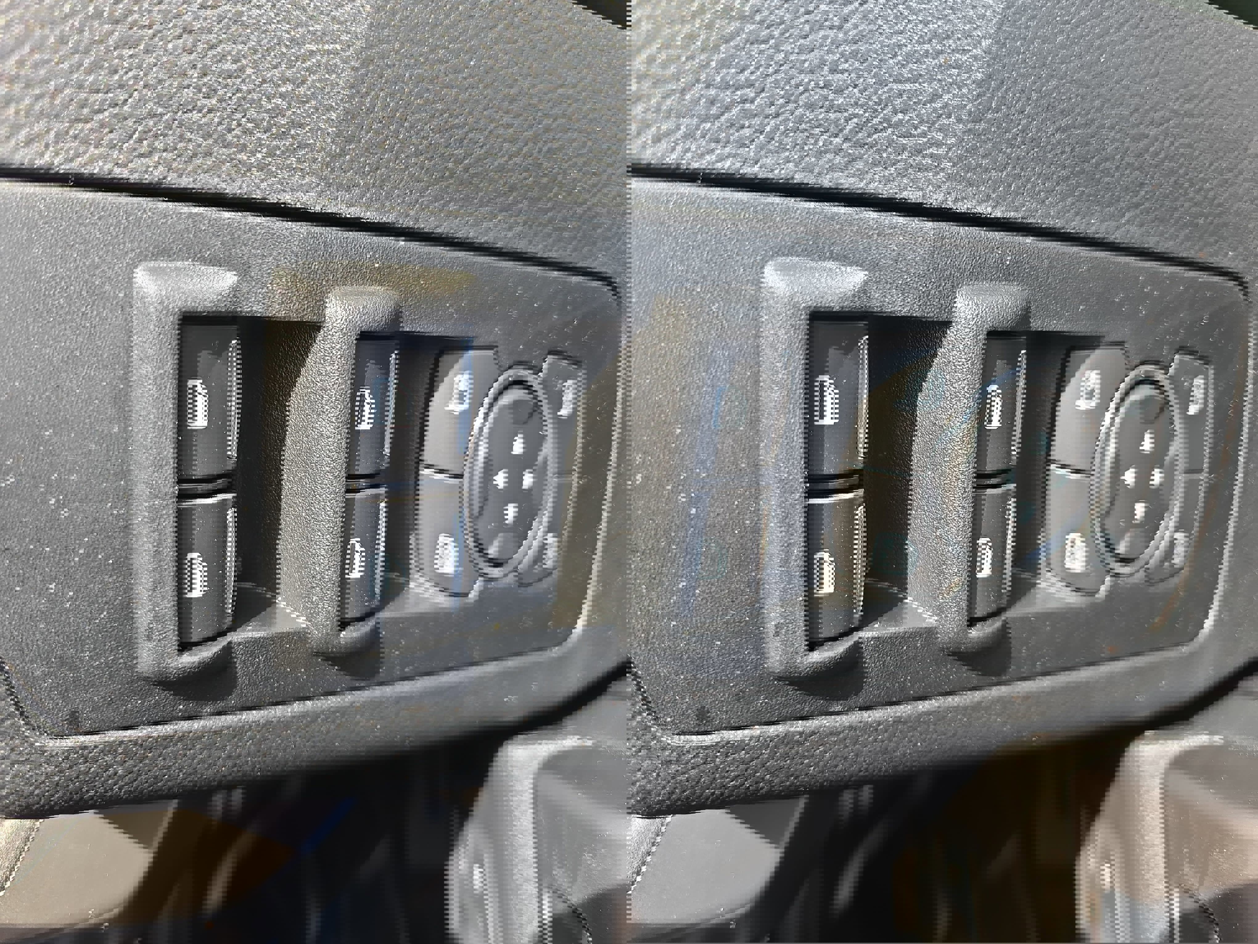 Used 2017 Ford F150 Limited w/ Trailer Tow Package image 26