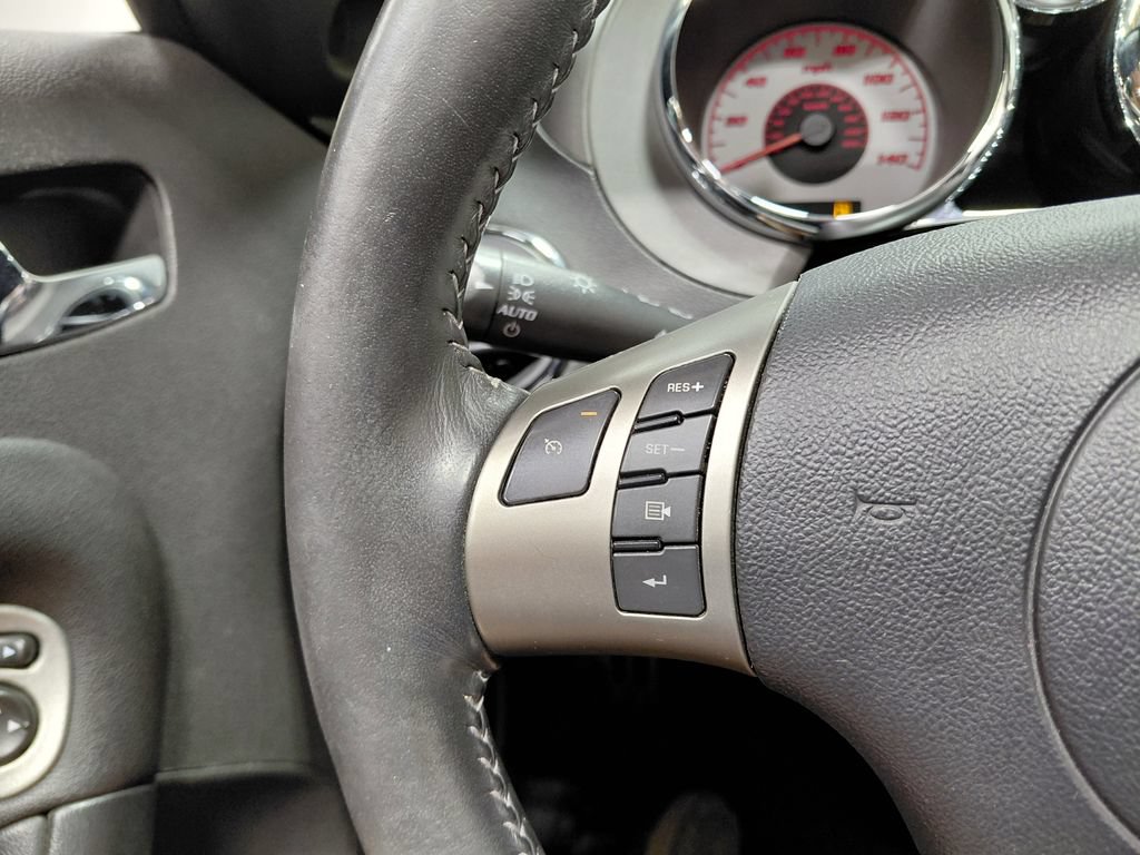 Used 2007 Pontiac Solstice Convertible w/ Premium Package RWD image 33