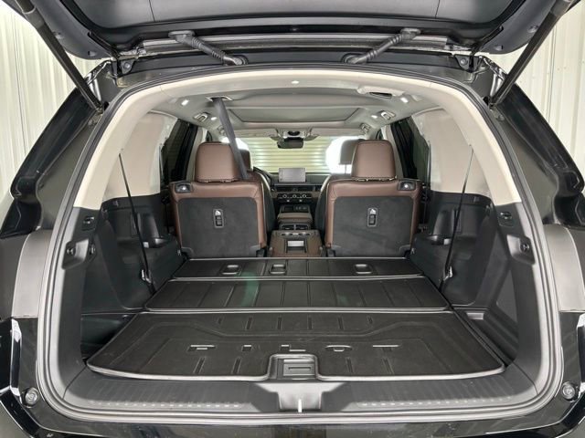 Used 2025 Honda Pilot Elite image 15