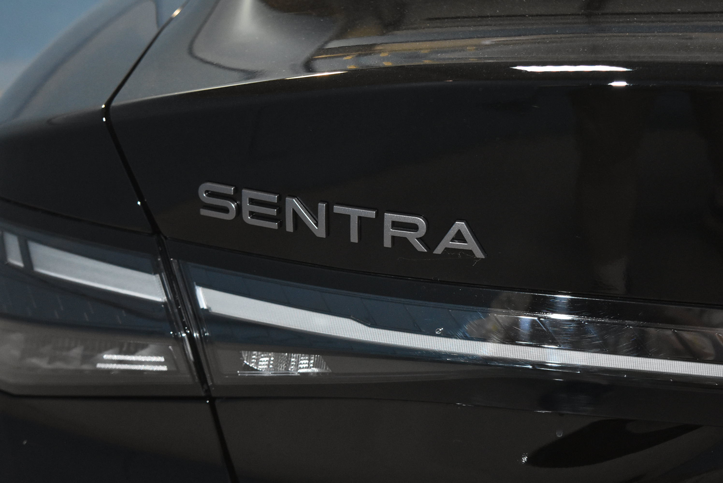 New 2027 Nissan Sentra S w/ Floor Mat Package FWD image 24