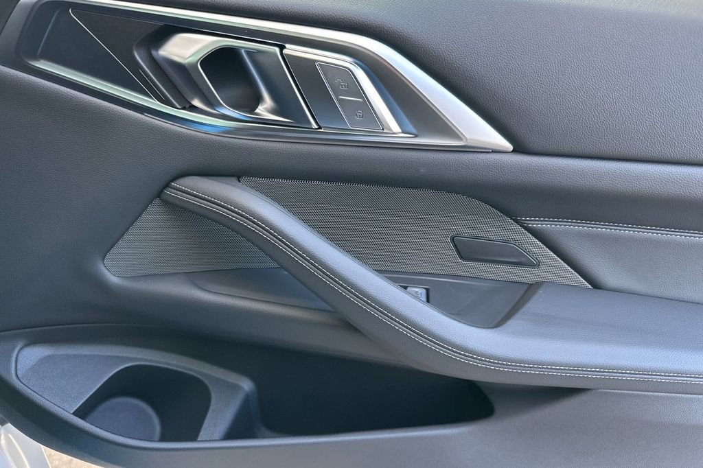 New 2026 BMW 440i xDrive Coupe w/ Parking Assistance Package image 18